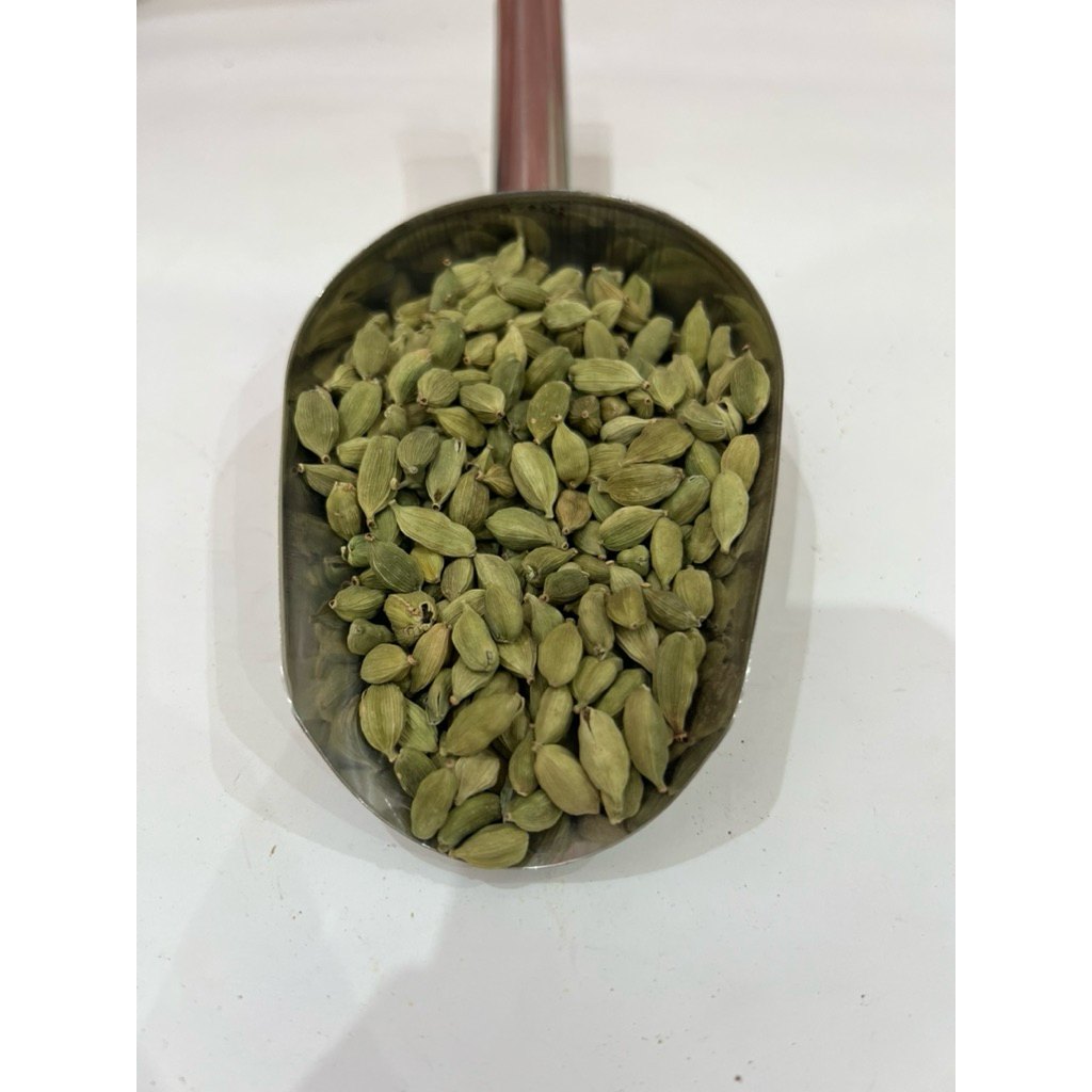 

Kapulaga Hijau Kemasan 50gr / Kapulaga Hijau / Kapulaga India / Green Cardamom