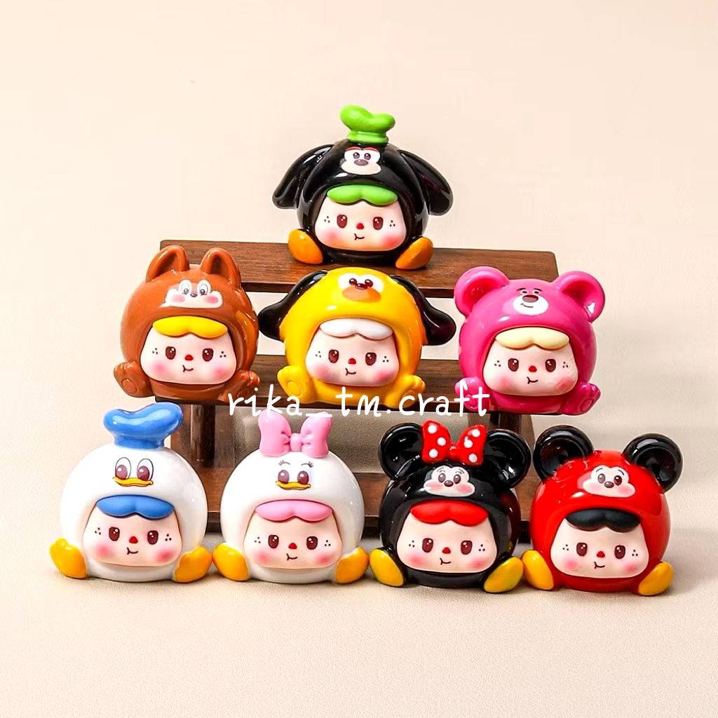 (8pcs) Figure 3D Disney Lubang Tembus