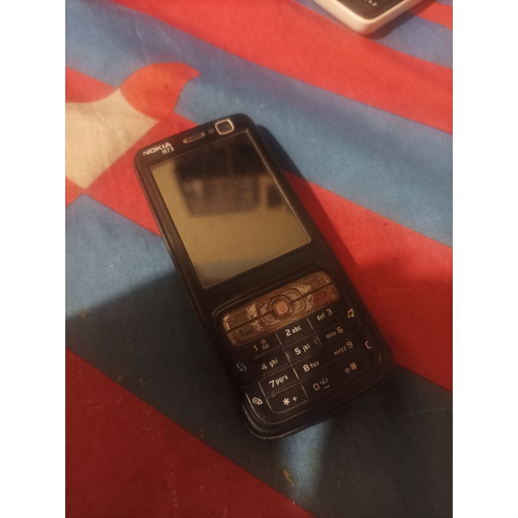 Hp jadul Nokia n73