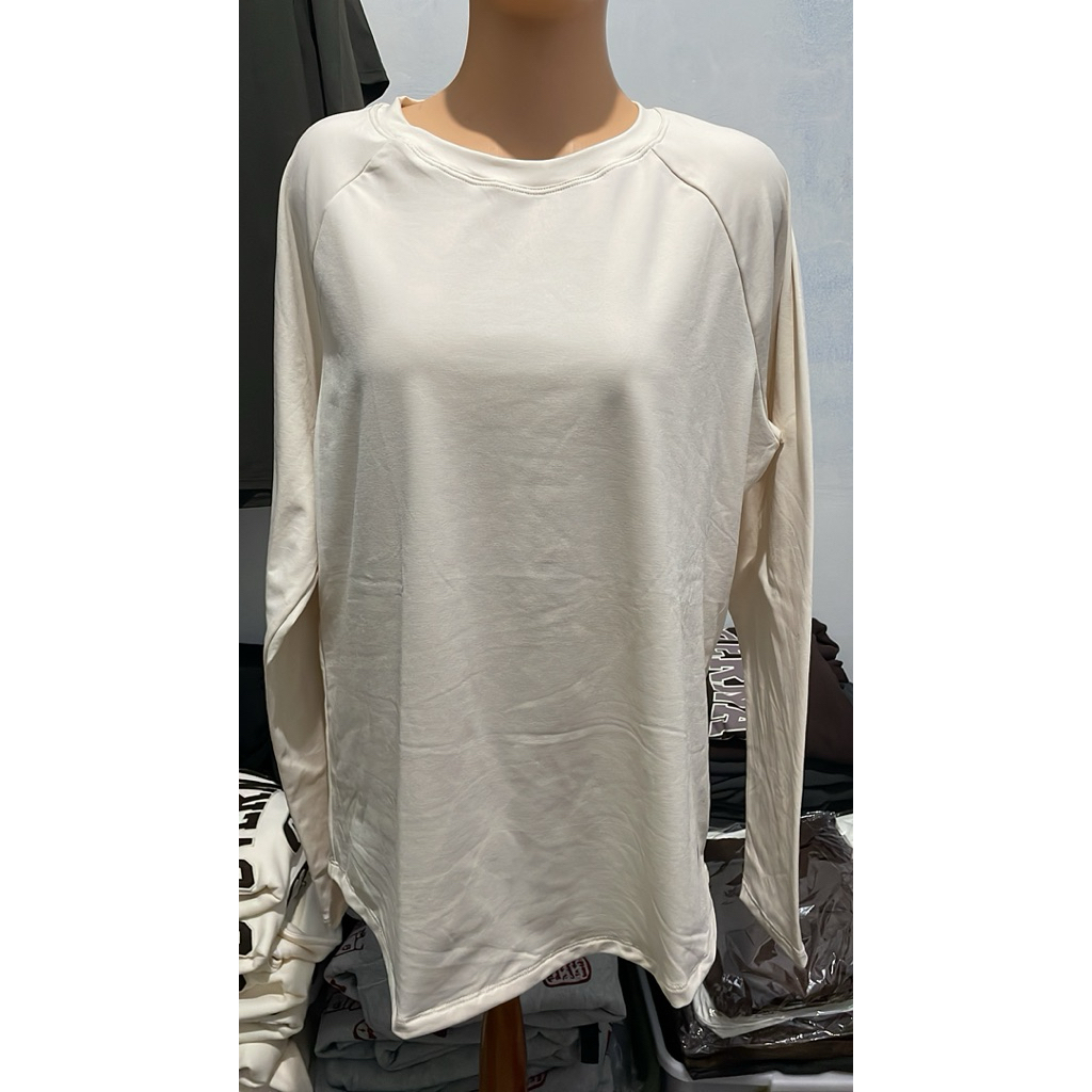 STL Kaos Olahraga lengan panjang