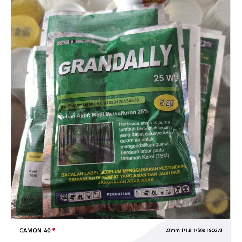 GRANDALLY Racun bubuk untuk pohon besar dan bambu