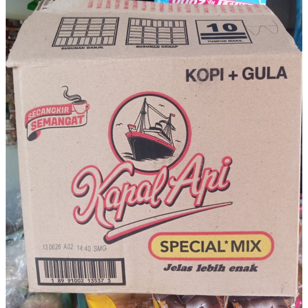 

Kardus bekas kopi kapal api spesial mix hitam 27×23×22
