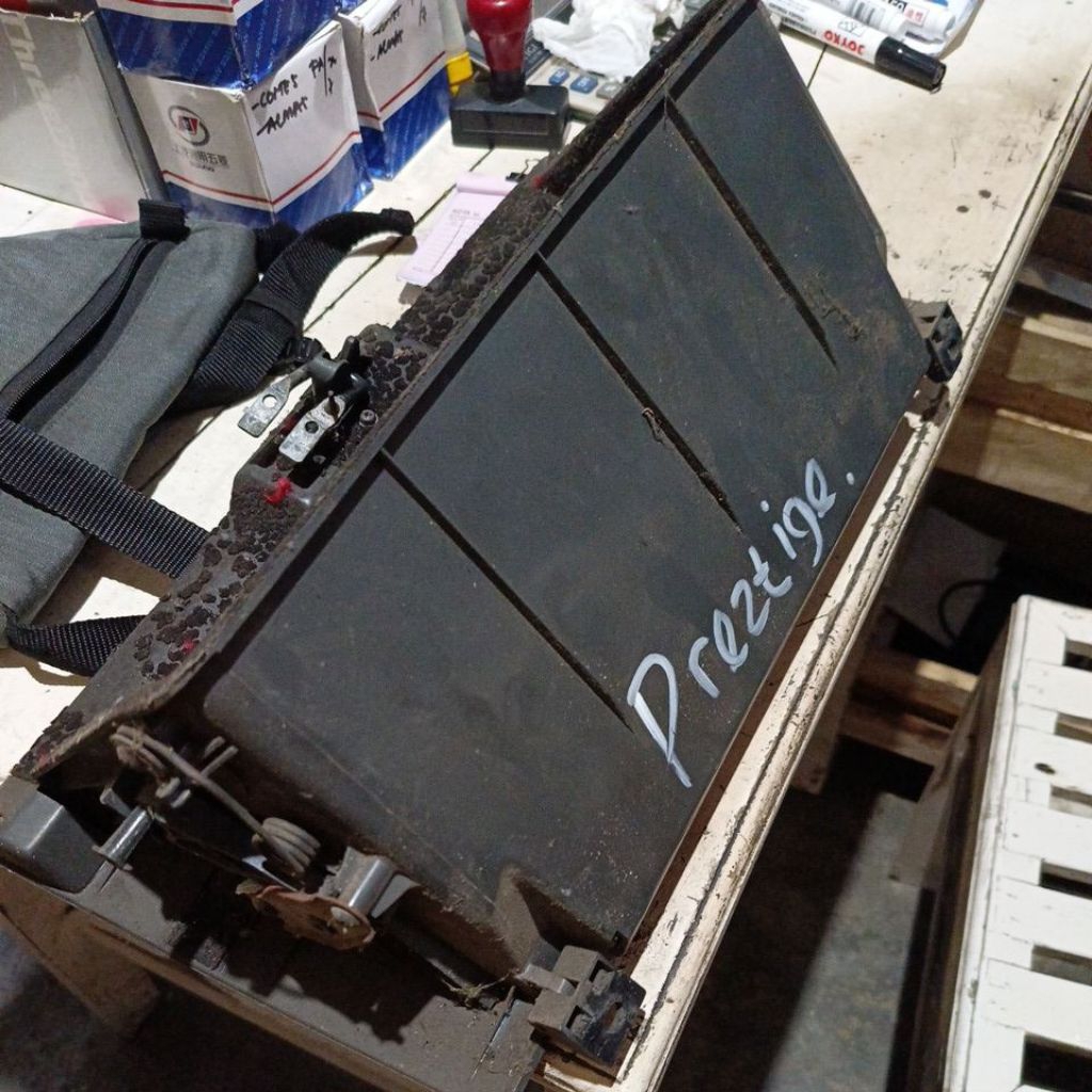 laci Honda Accord prestige