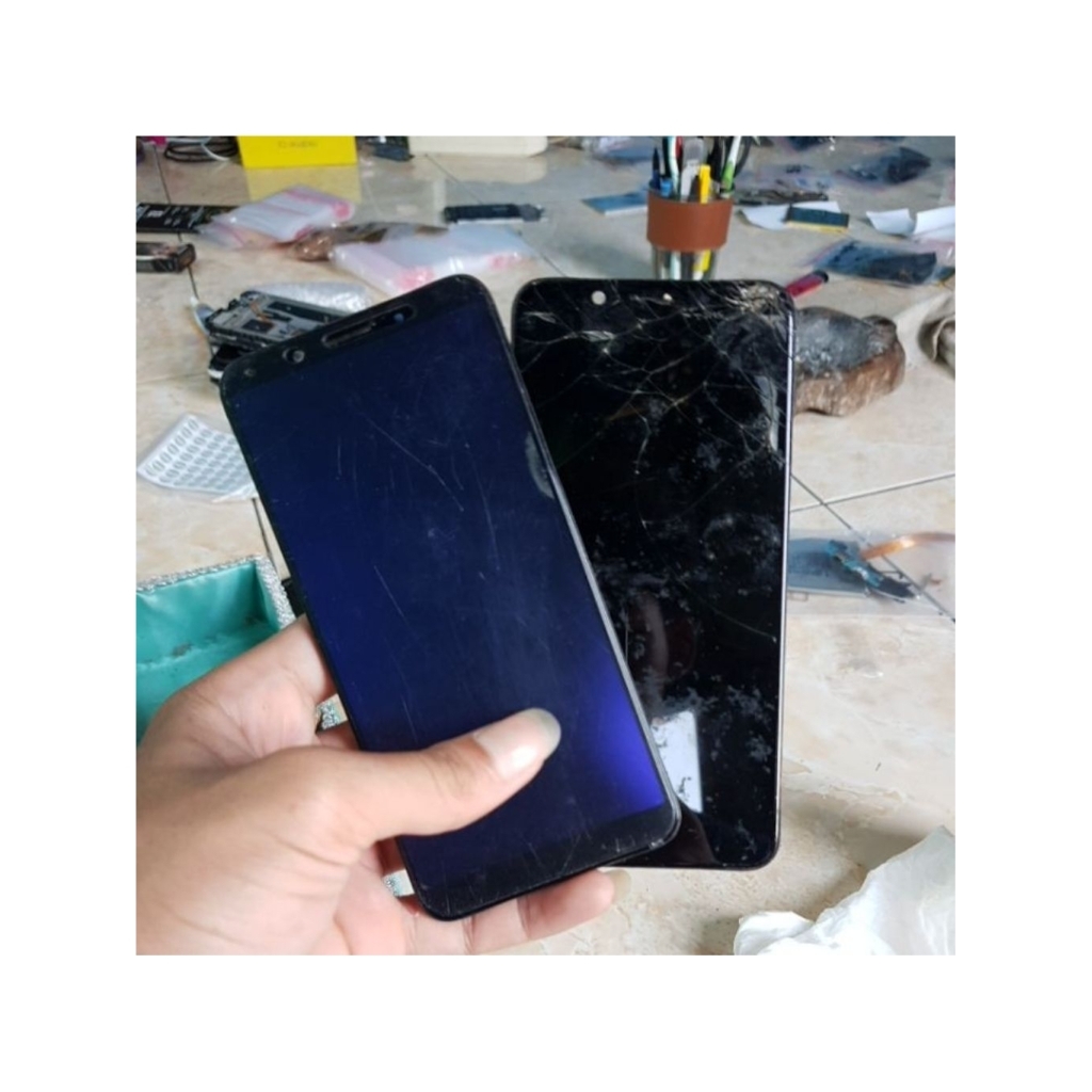 FRAME TATAKAN LCD TULANG TENGAH OPPO A83 DIKIRIM BERIKUT BEKAS LCD NYA,LCD TIDAK MENJAMIN HIDUP,ORIG