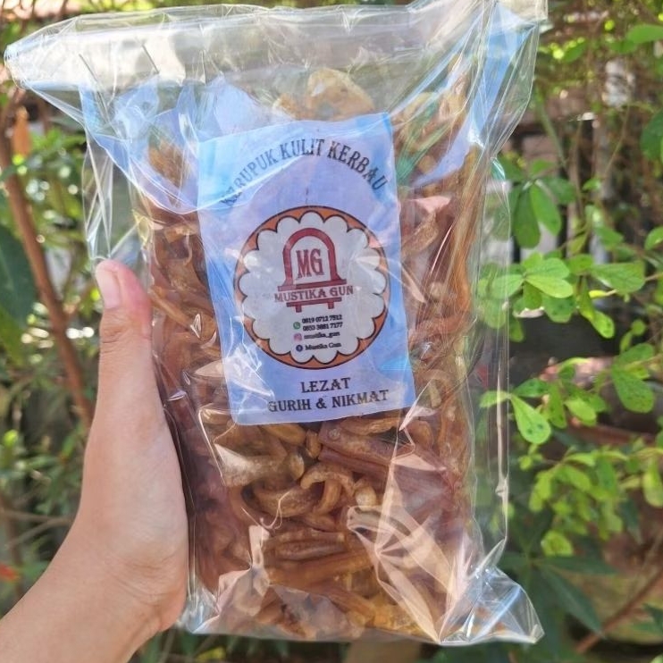 

Kerupuk Kulit Kerbau mentah stik siap goreng 500 gr Khas Lombok