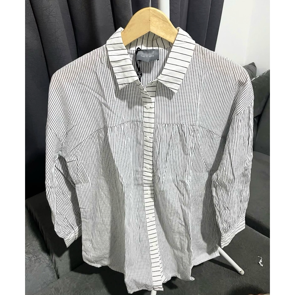 Kemeja This Is April