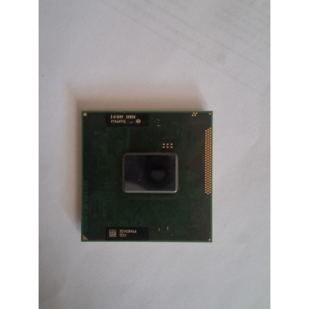 Prosessor i3 2350M sandy brige