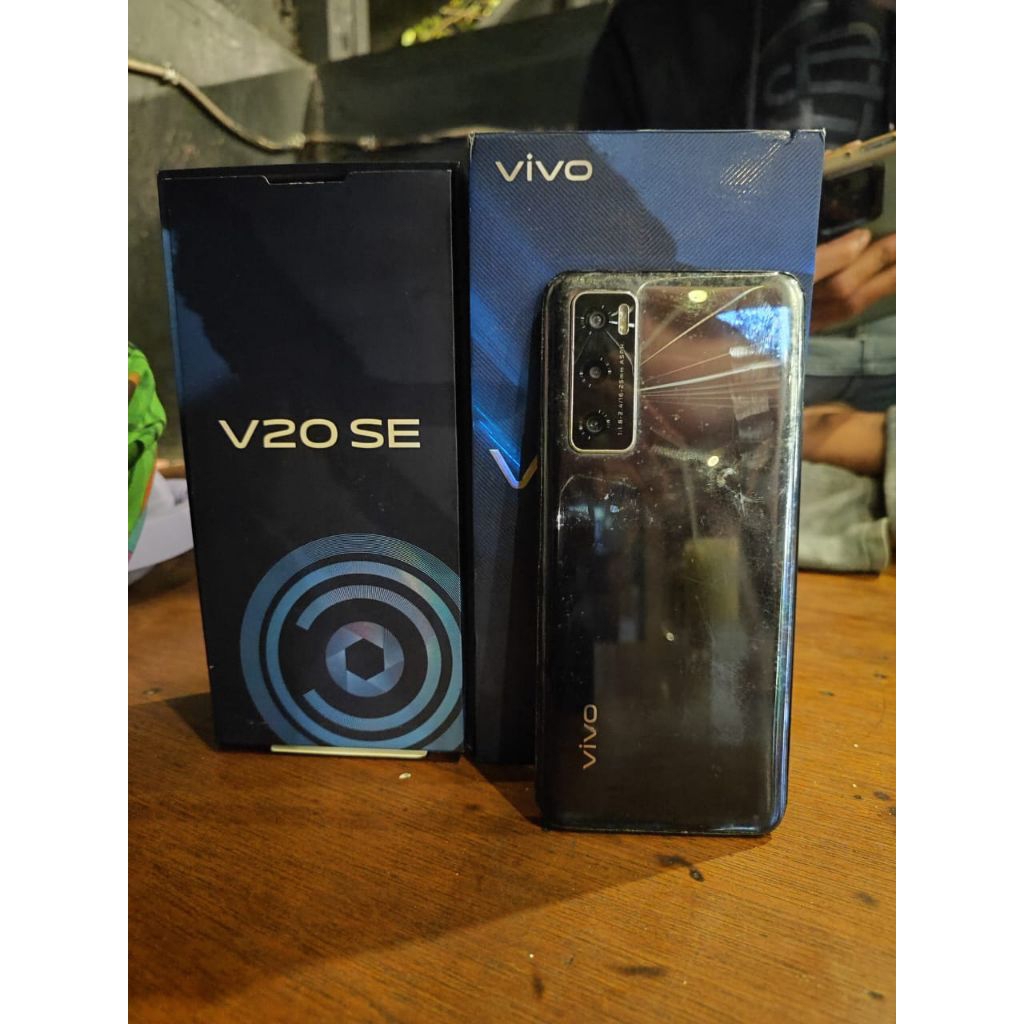 Vivo V20SE ram 8/128