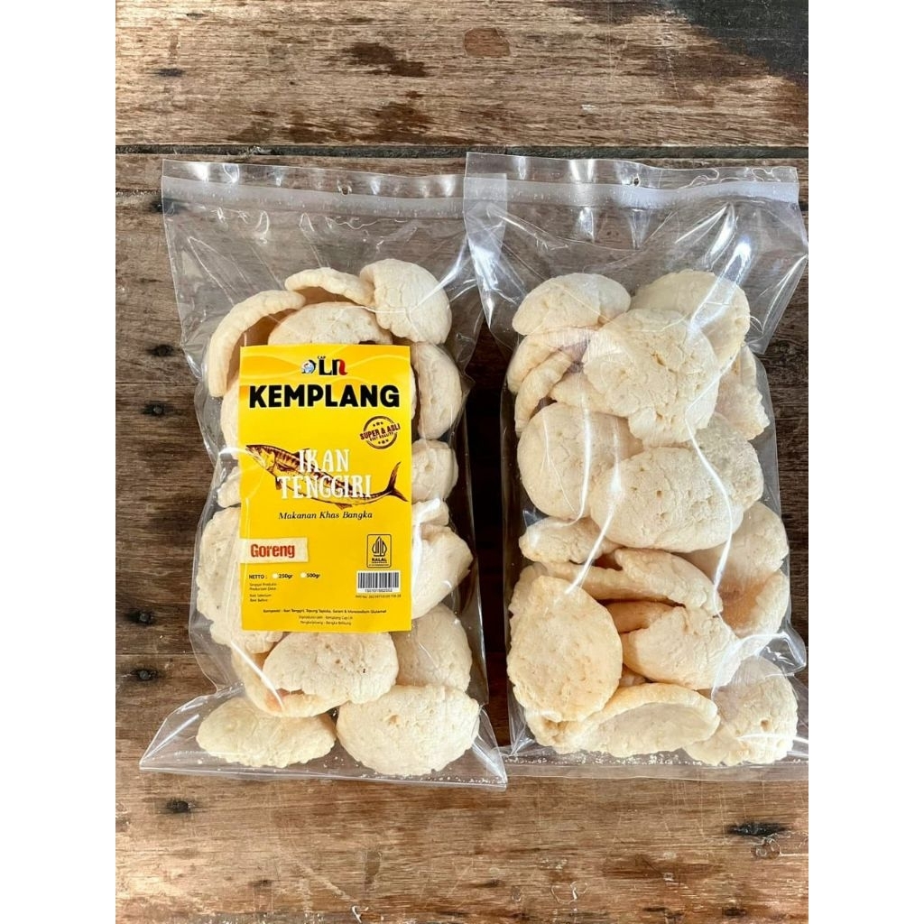 

Kemplang Goreng Ikan Tenggiri Merek LN 200 Gram