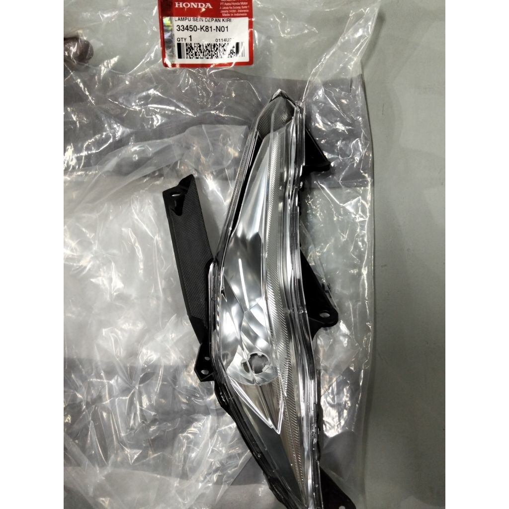 Lampu sein depan kanan untuk motor Beat eco THN 2014 sd 2020 number part 33450K81N01