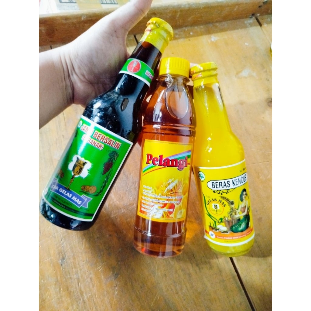 

PAKET HEMAT JAMU Jamu Anggur bersalin 300ml + Madu Pelangi 320ml + Beras Kencur Jamu Gelas Mas 300ml ( Packing Aman FREE BUBLE WRAP + KARDUS) PROMO TERMURAH