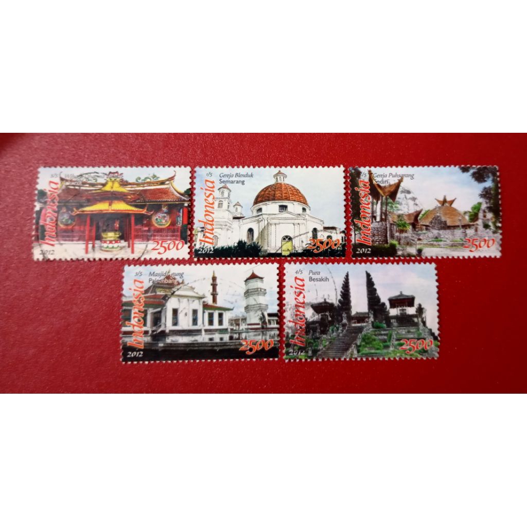 

PRANGKO INDONESIA BANGUNAN IBADAH BERSEJARAH 2012