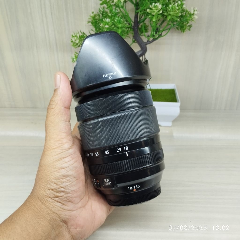 Fujinon XF 18 135mm F3.5 - 5.6 OIS WR