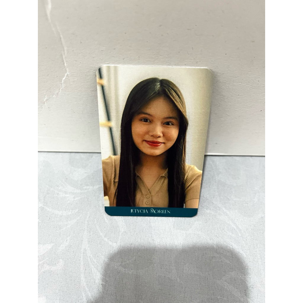 

PHOTOCARD MOREEN JKT48 KALENDER AGZ