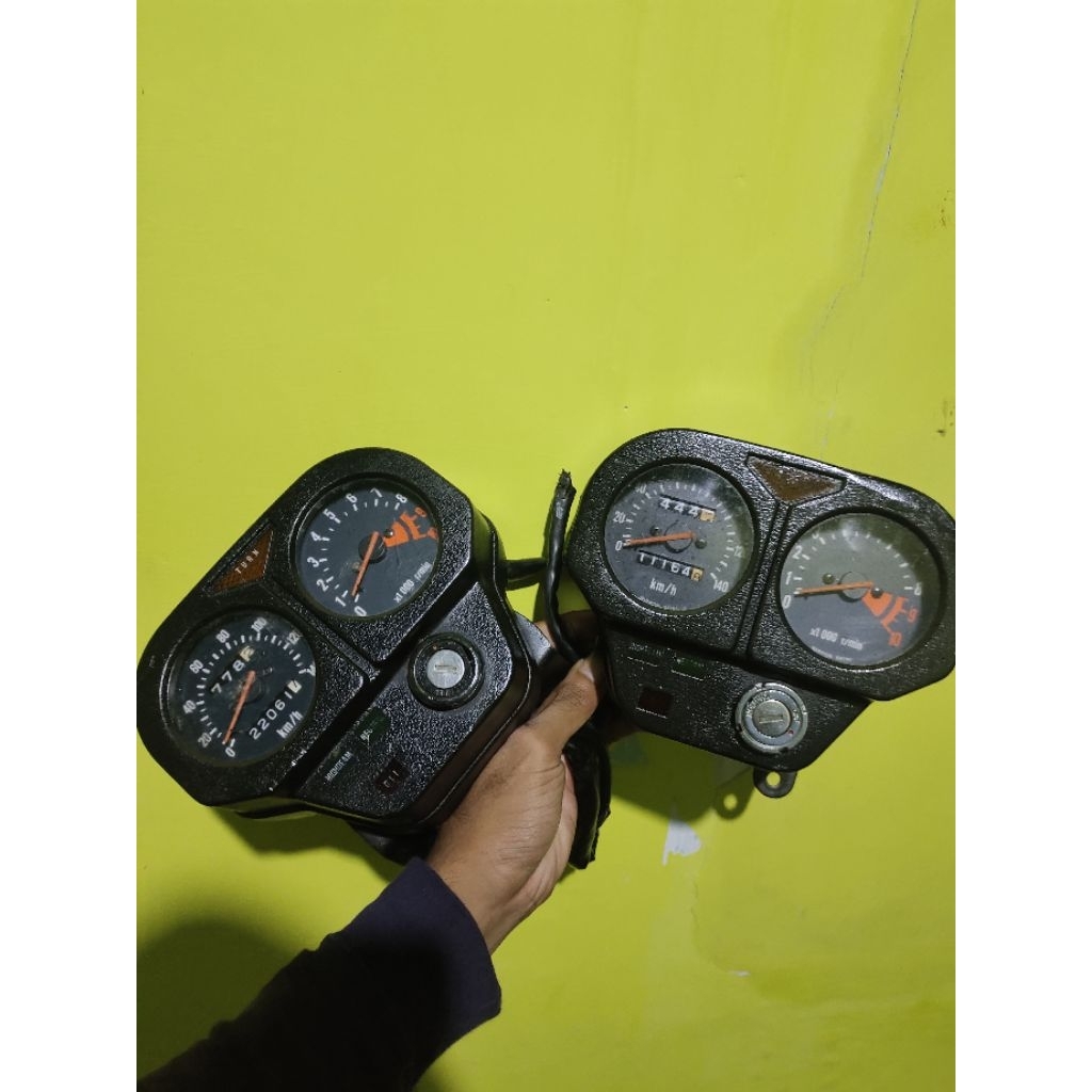 spedometer Suzuki TS 125 original