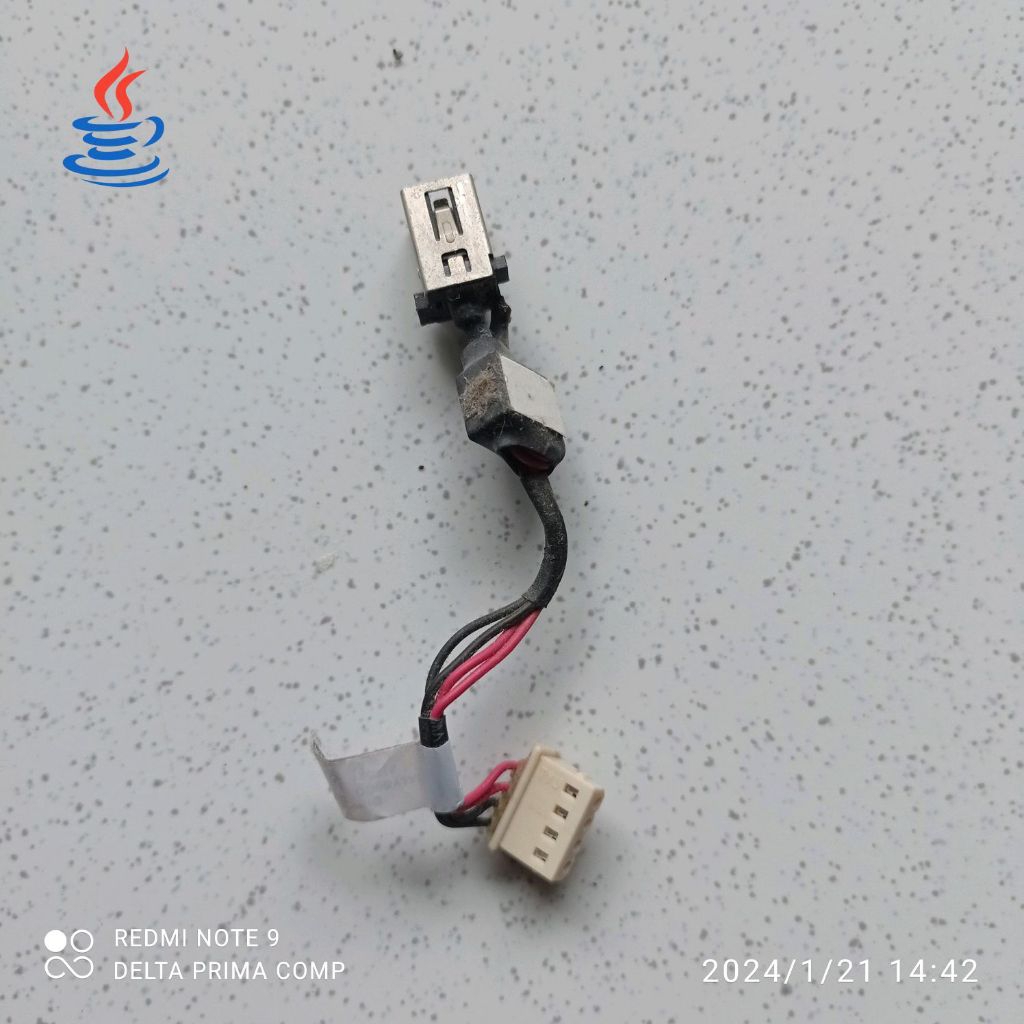 Kabel jack DC laptop toshiba satellite C800 C800D C840 L840