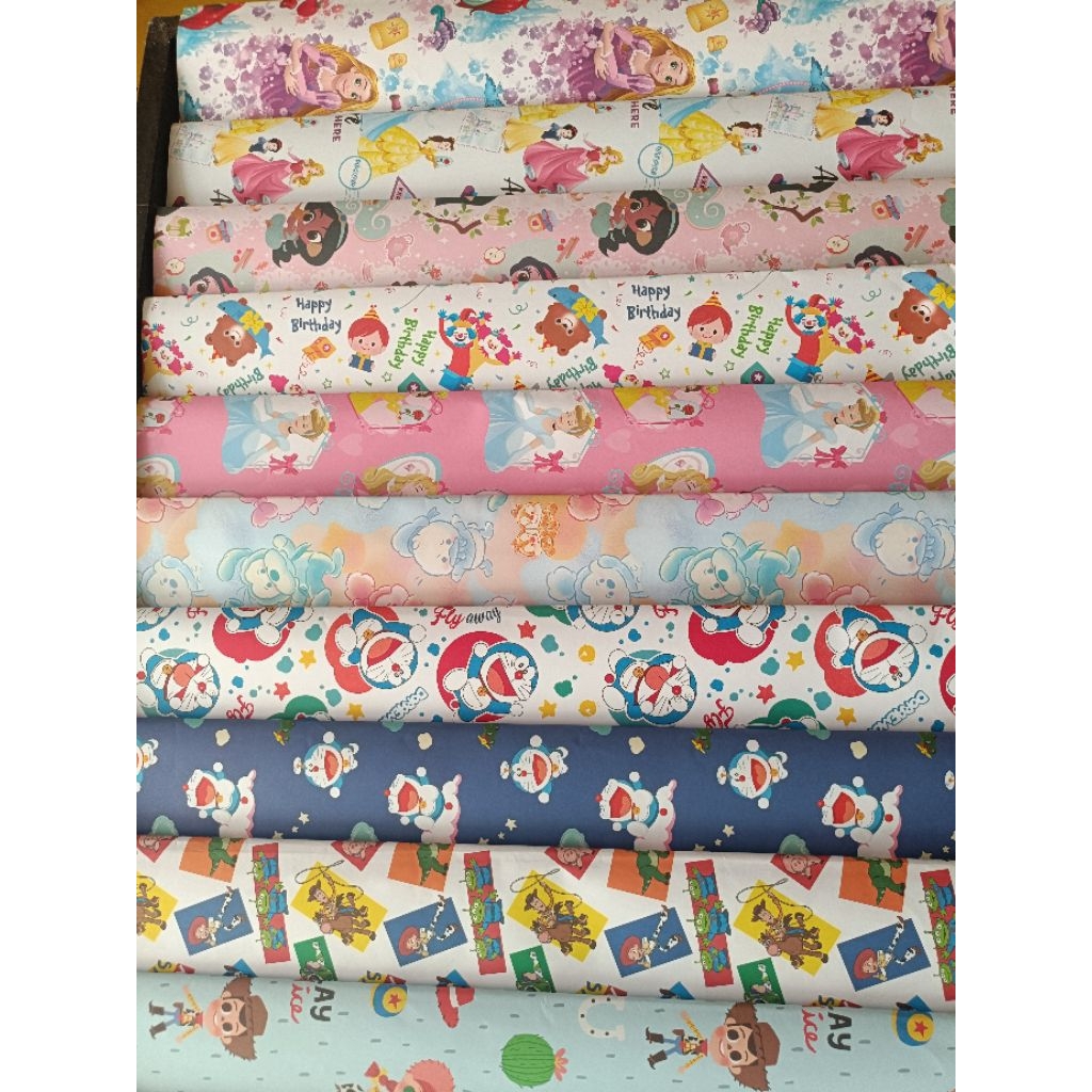 

kertas kado grosiran motif mix