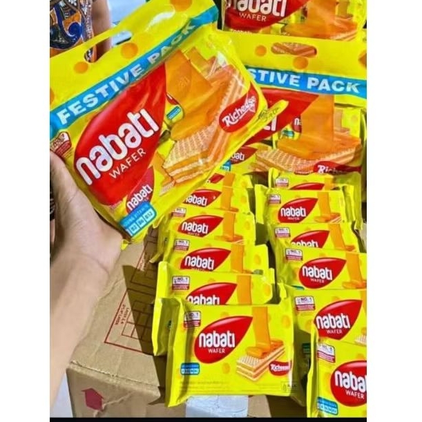 

1karton Nabati festive isi 12pack exp oktober