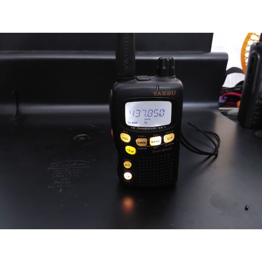 HT All band Yaesu VX1, HT terkecil di dunia pada masanya