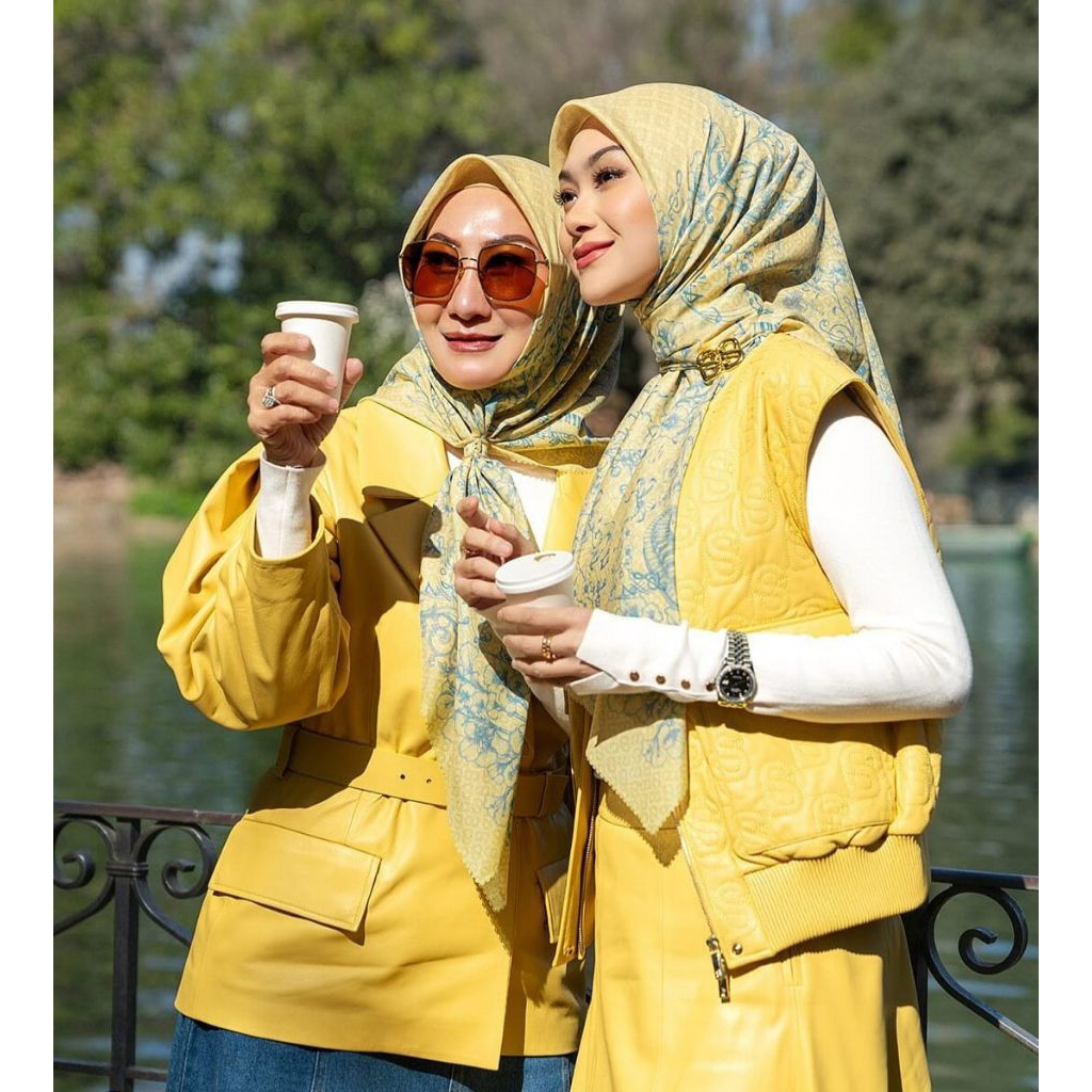 SEGIEMPAT MOTIF BUTTONSCRAV NADA SERIES VOAL SEGIEMPAT MOTIF BUTTONSCRAV KW PIN BS