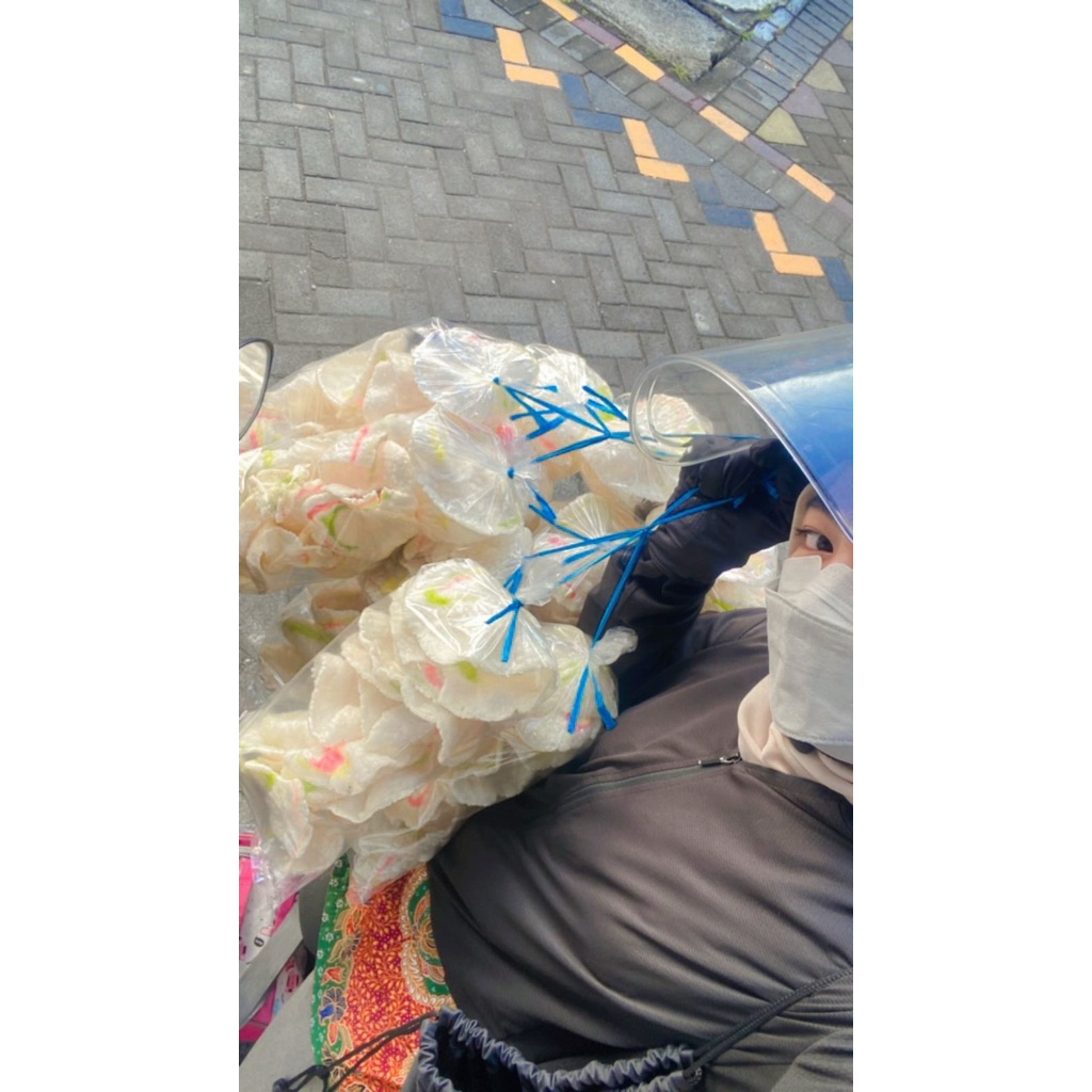 

Kerupuk Petis ORDER by DM