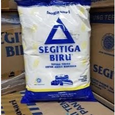 Tepung Terigu Segitiga Biru 1Kg / Terigu Segitiga Biru 1kg
