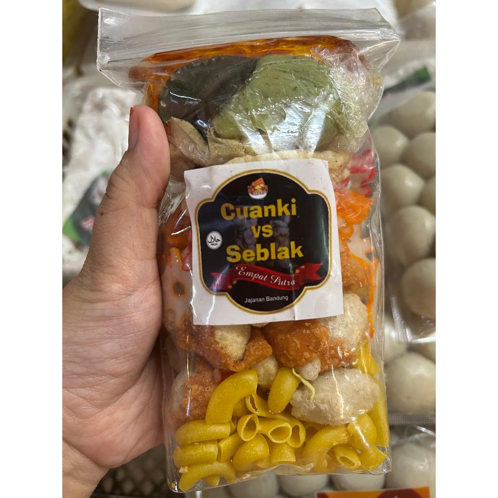 

CUANKI SEBLAK KHAS BANDUNG