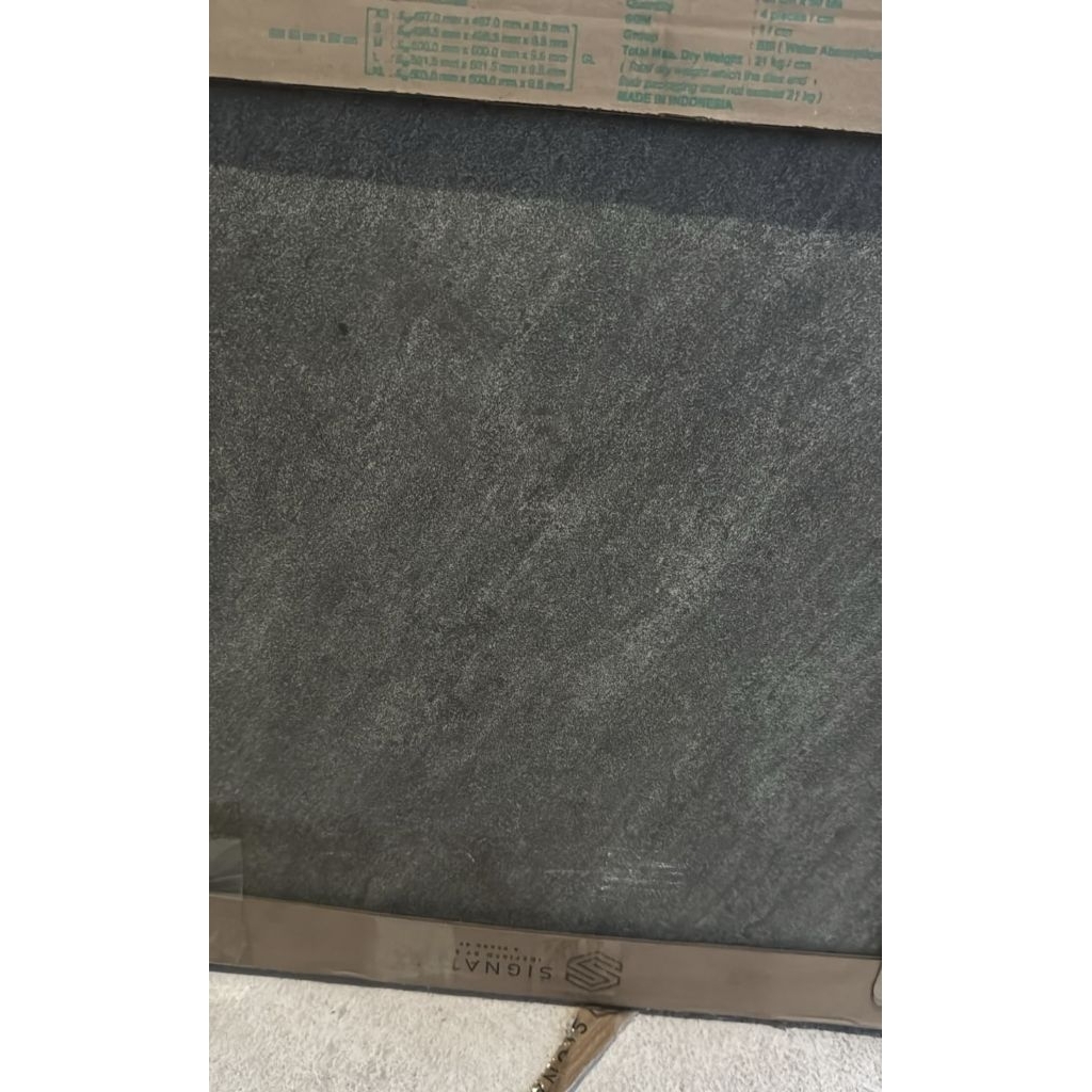 Kramik abu mat 50x50