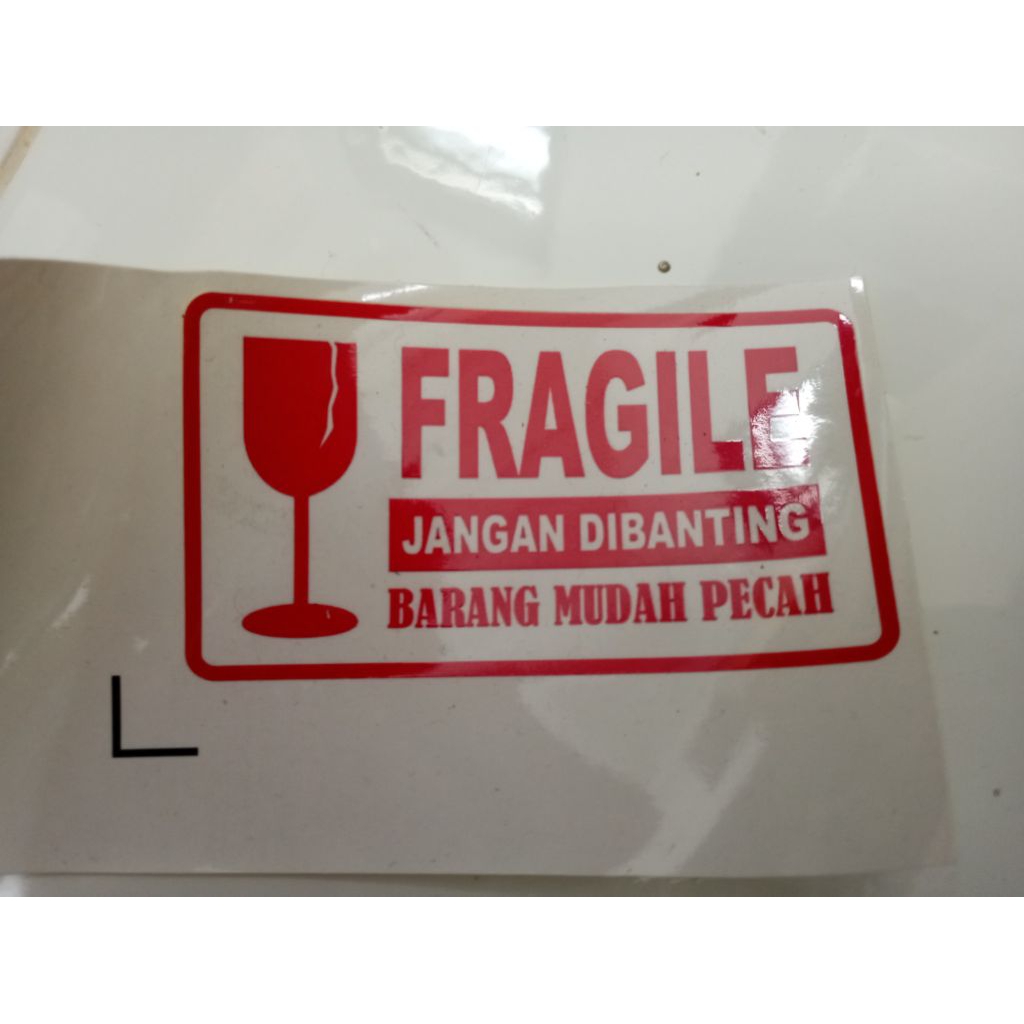 

stiker fragile