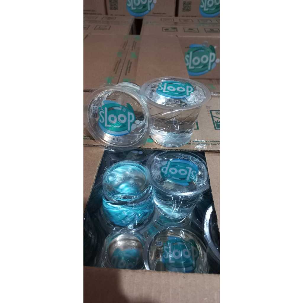 

Air mineral merk SLOOP kemasan gelas mini 150 ml per karton