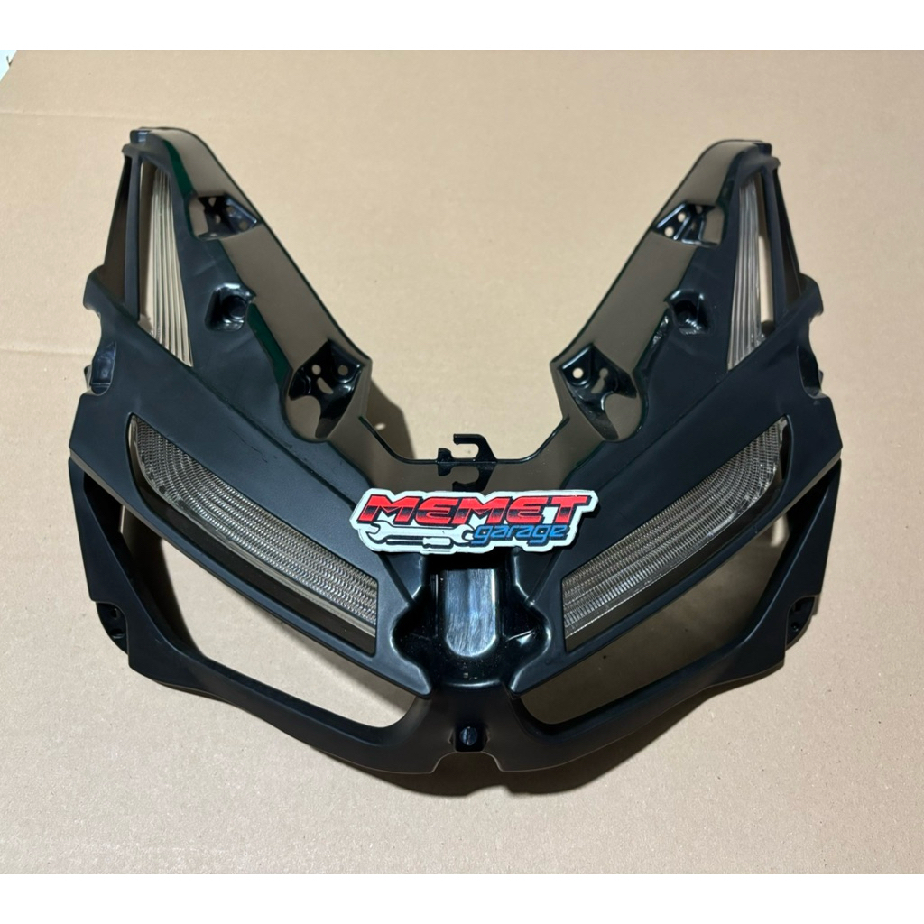 Frame Mika Alis Reflektor Lampu Depan Vario 160 Original