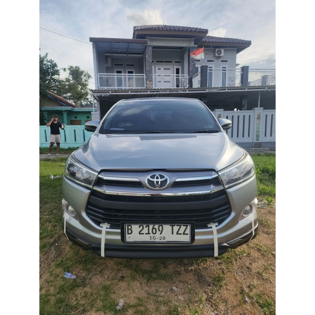 Bodykit Venturer innova reborn 2016-2020