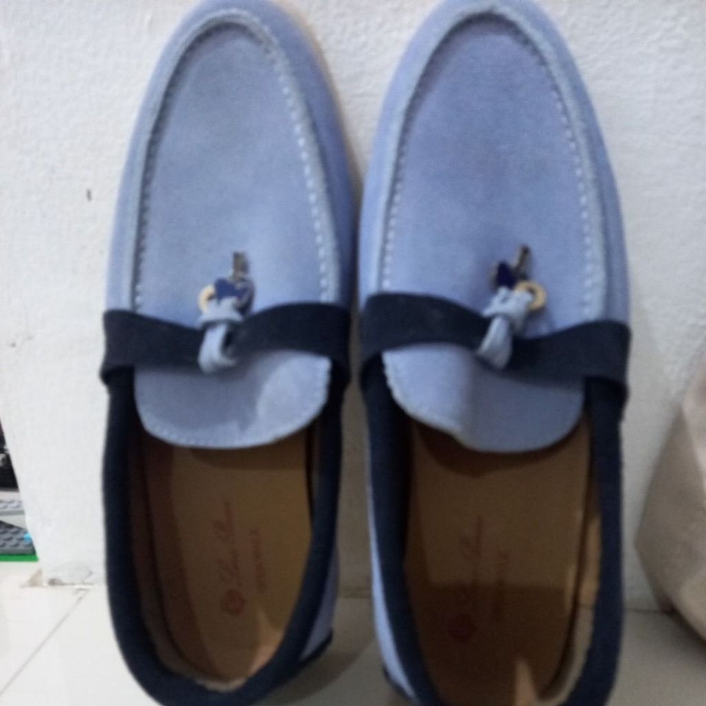 Sepatu kulit size 38