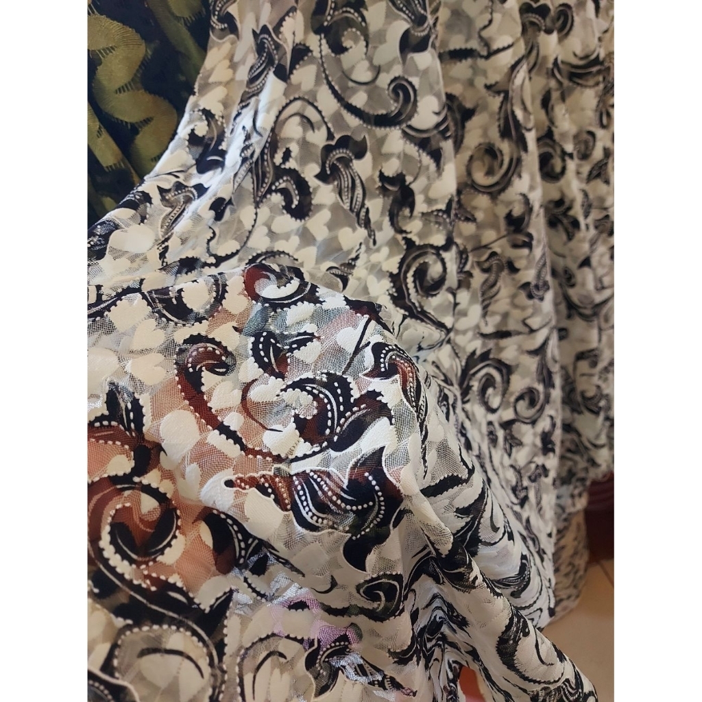 kain brokat premium  - kain brokat luxury  - kain brokat katun prada  - kain brokat original