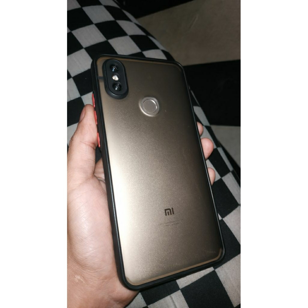 Xiaomi 6X ram 4/64 minus ( Lcd blank ) mesin hidup