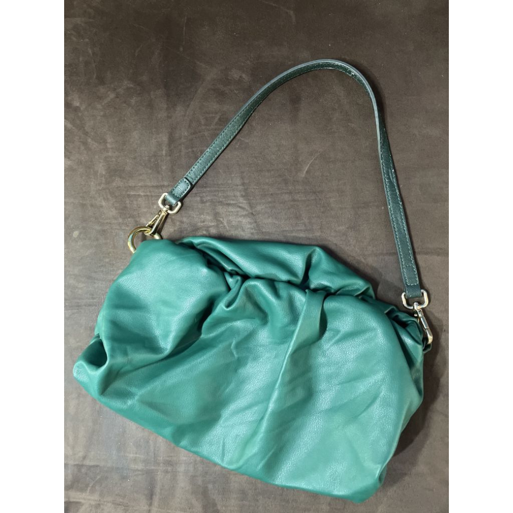 preloved shoulder bag vintage y2k