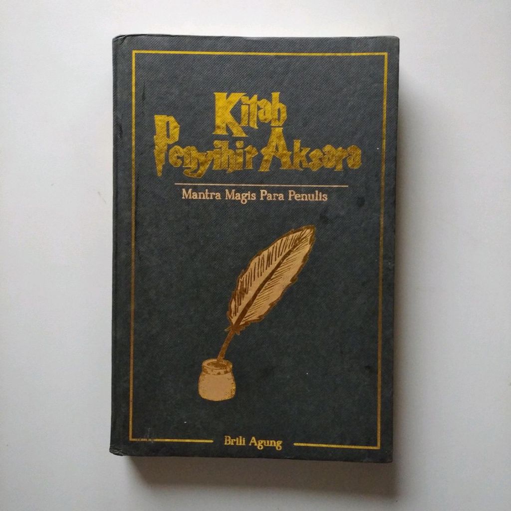 KITAB PENYIHIR AKSARA MANTRA MAGIS PARA PENULIS - BRILI AGUNG ORIGINAL HC