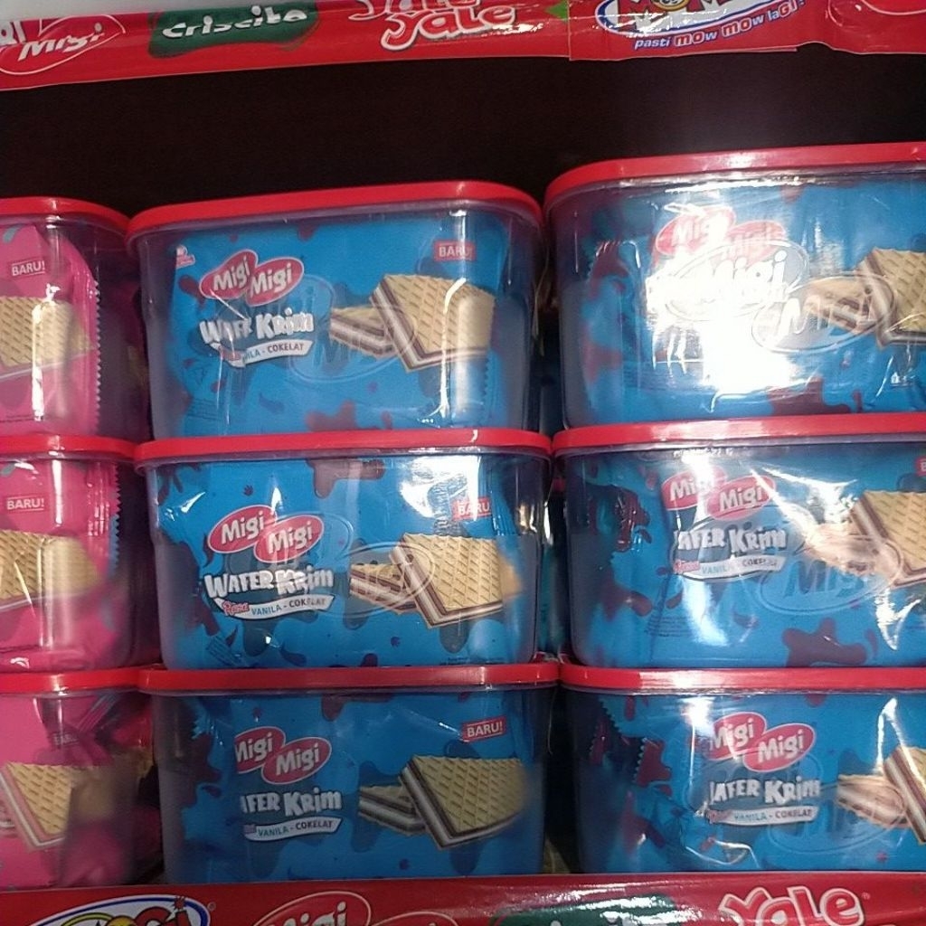 

Wafer Migi Migi 45 gr isi 12 kontainer x 5 pcs(ready rasa strawberry,keju dan vanilla)