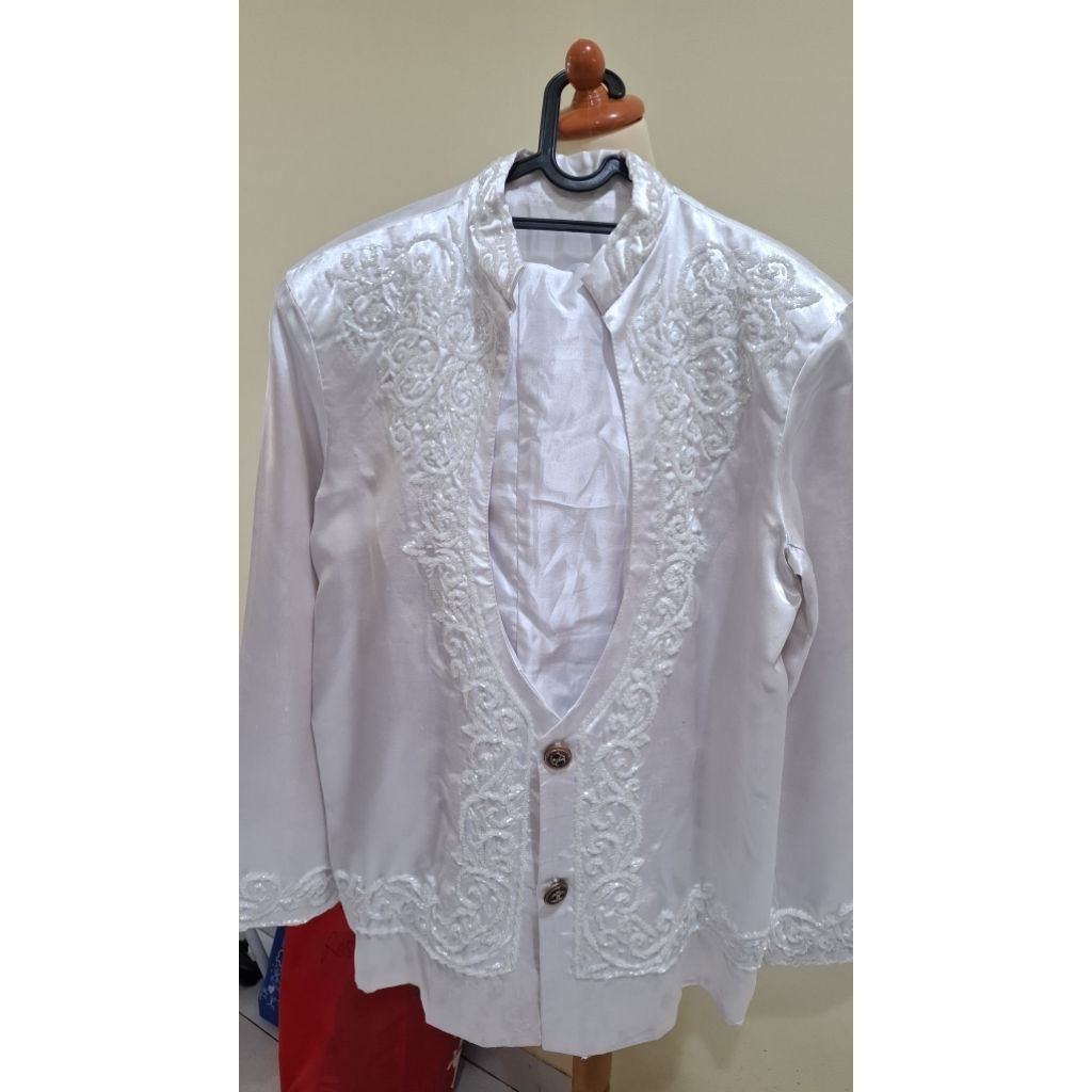 Jas akad putih 1set