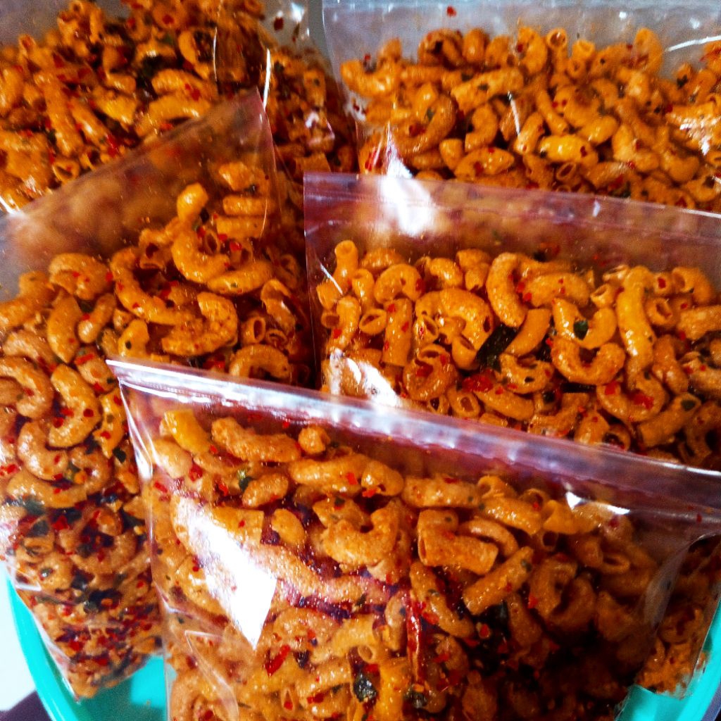 

makaroni sambal goang