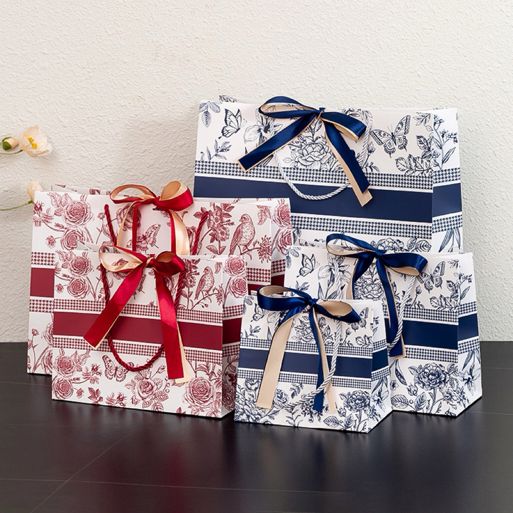 

Paper Bag Motif Bunga premium tebal Goodie bag kado premium Paperbag Ulang Tahun Tas Souvenir Tas Hampers Ultah Paperbag Happy Birthday size M size L