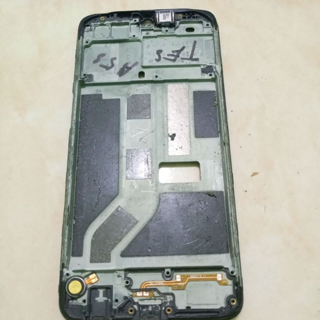 prame tatakan lcd oppo A5s original cabutan