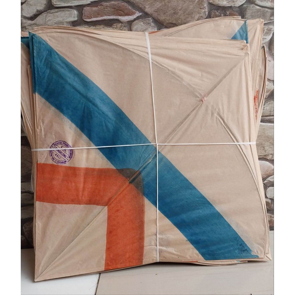 FREE BUBLE WARP Layangan Aduan Asli Sukabumi Isi 20 Pcs / Layangan Sukhoi / Layangan Cap Ck / Layang