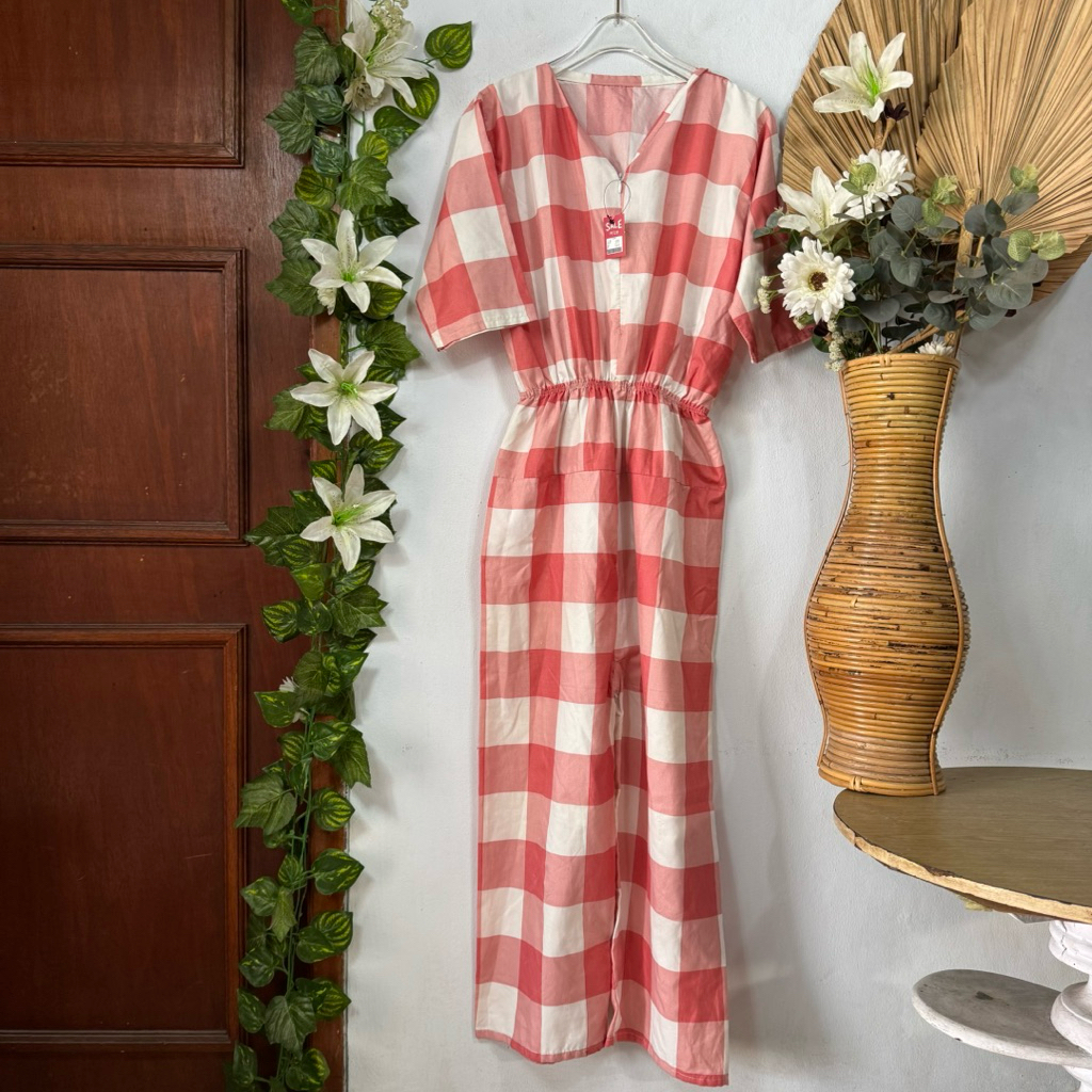Jumpsuit Kotak Pink Putih Katun