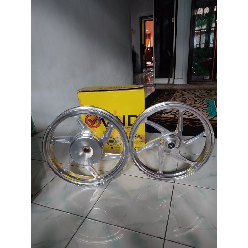 velg_vnd_sixstar_vario125/150 ring 14