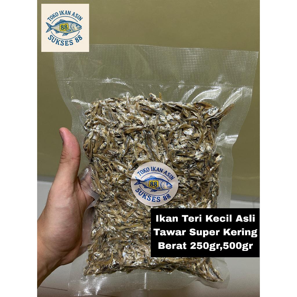 

Ikan Teri Tawar Kecil Super Kering 250gr / 500gr | Asli Tawar Bersih Premium | Siap Masak