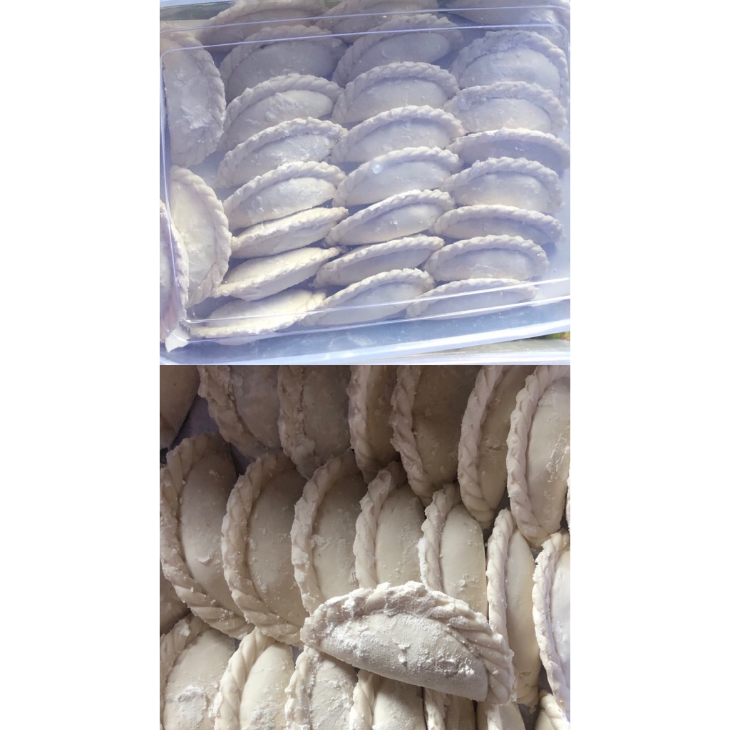 

Cireng mini isi 10 pcs isi ayam suwir/keju/bakso/ati ampela