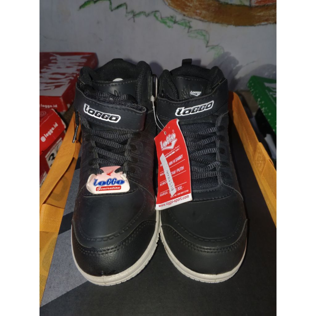 SALE Sepatu Sekolah LOGGO & Speed Anak sisa size 34 (cew) & 35 hitam, 35 bola