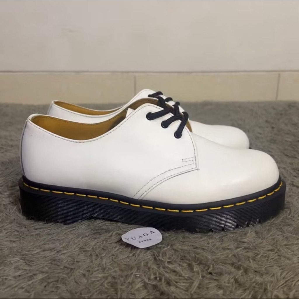 (size 41) Dr. martens 1461 Bex White Smooth Original