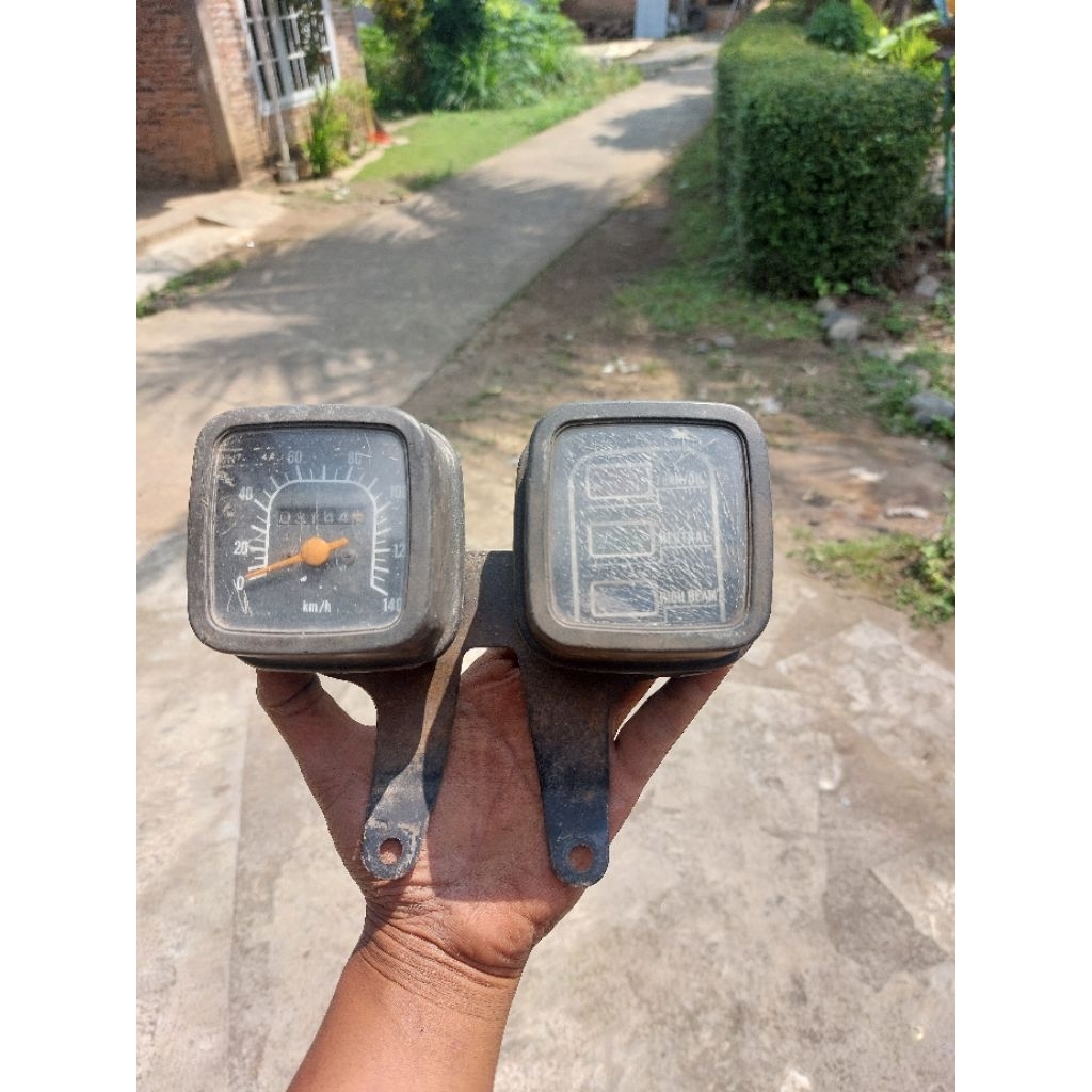 Spidometer Spedometer Suzuki A100 a100 Econos Original